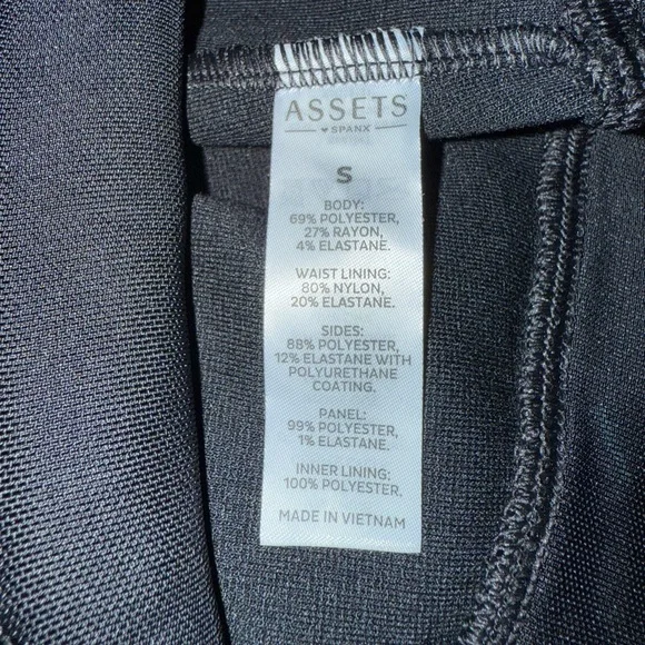 Assets Spanx Leggings Size Small 20305R Moto Faux Leather Ponte Black - Picture 7 of 8